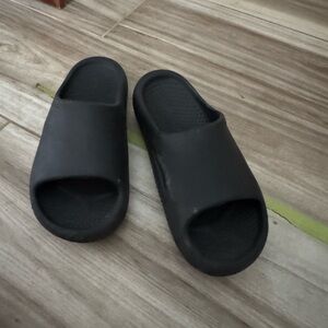 CROCS Women's Black Slide Sandals